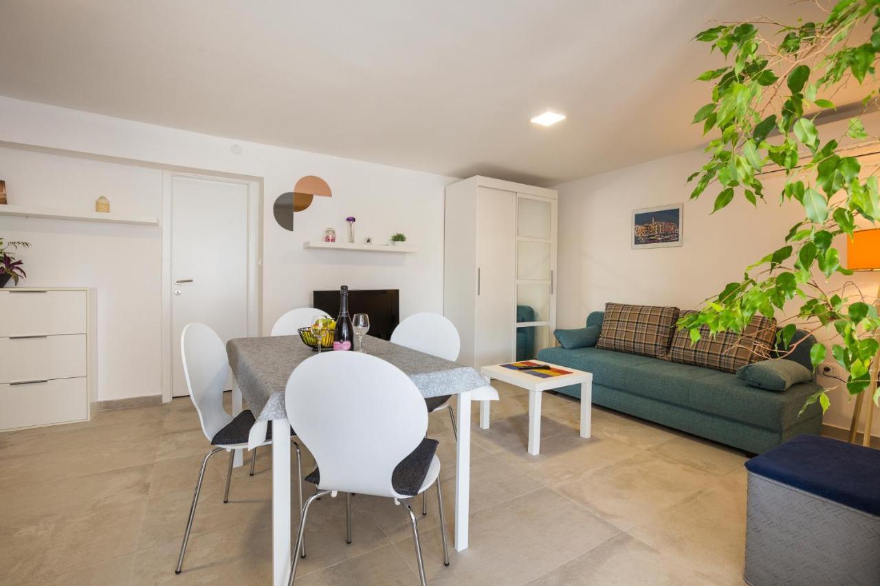 Apartaments Punta Relax อูมัค ภายนอก รูปภาพ